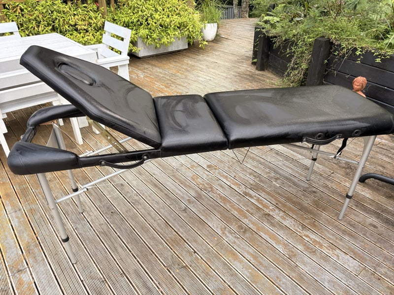 Portable Massage Table Carousel 1