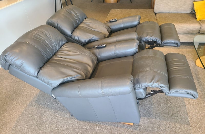 2x La-Z-Boy Eden Large Power XR+ Leather Rocker Recliners – Immaculate64429269249667112