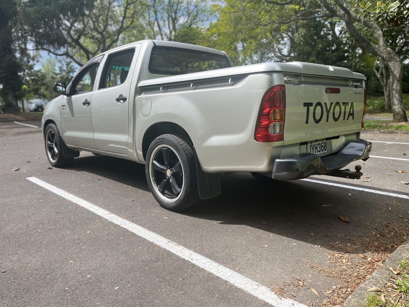 2006 Toyota Hilux Td D/C64253184835842113