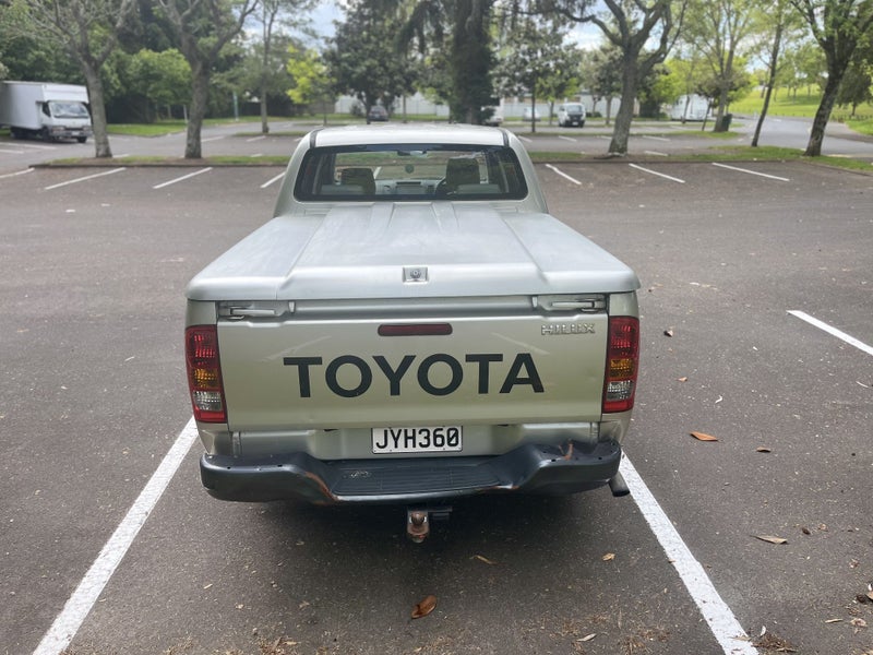 2006 Toyota Hilux Td D/C64253184835842114