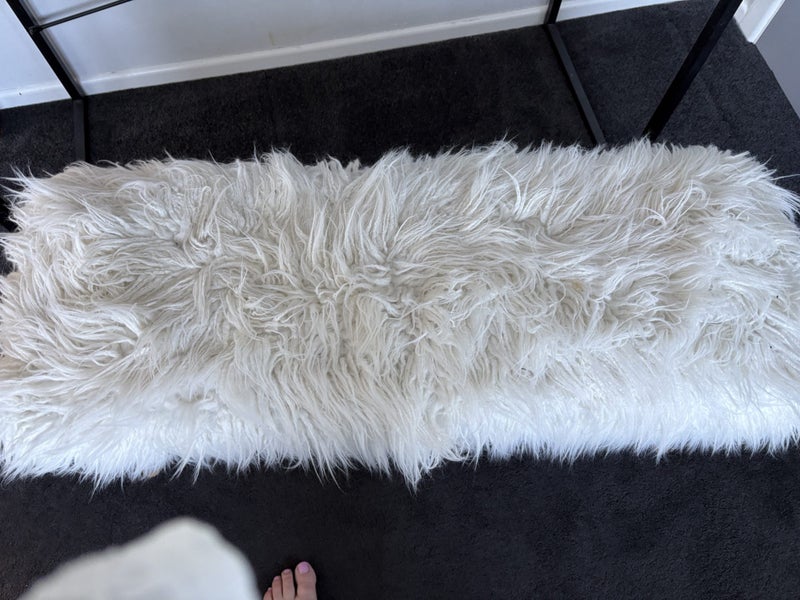 Faux fur long stool/seat Carousel 2