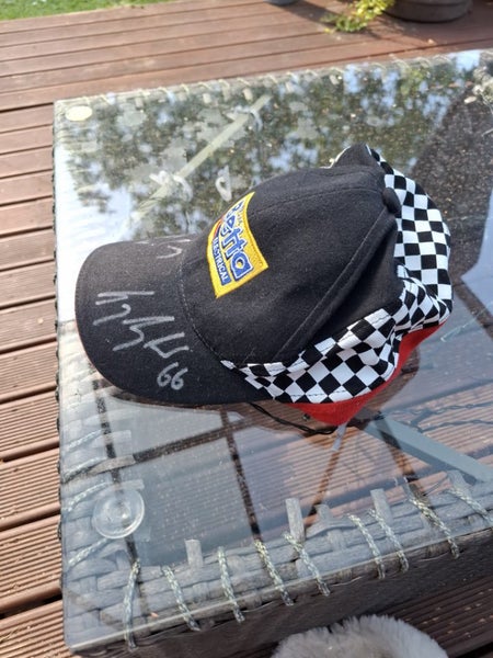 V8 signed cap64253475081475110