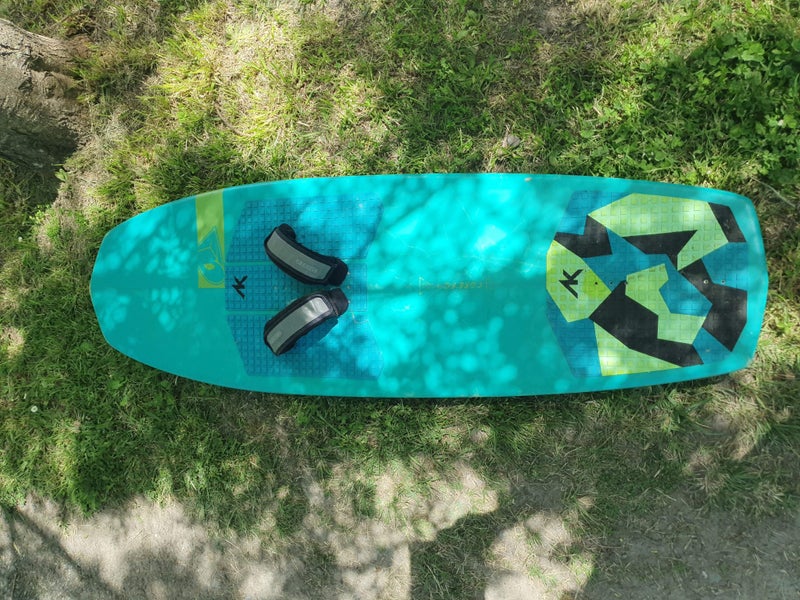 Complete foiling set for wing and kite64254129521155111