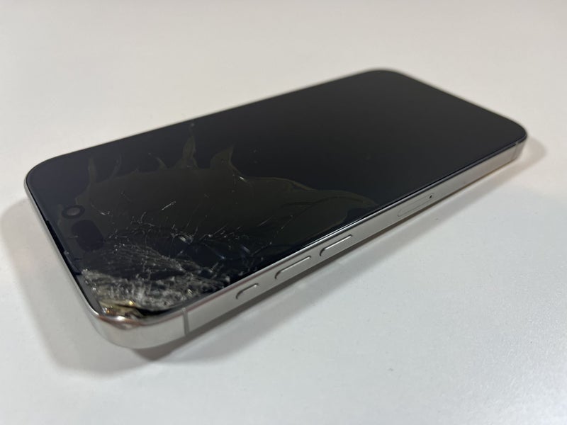 Broken iPhone 15 Pro Max 256gb64254295750018112