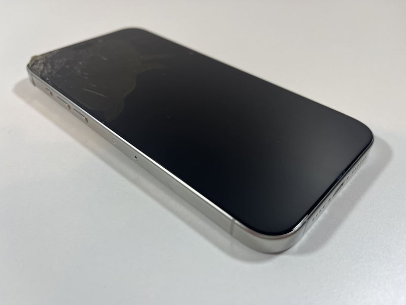 Broken iPhone 15 Pro Max 256gb64254295750018113