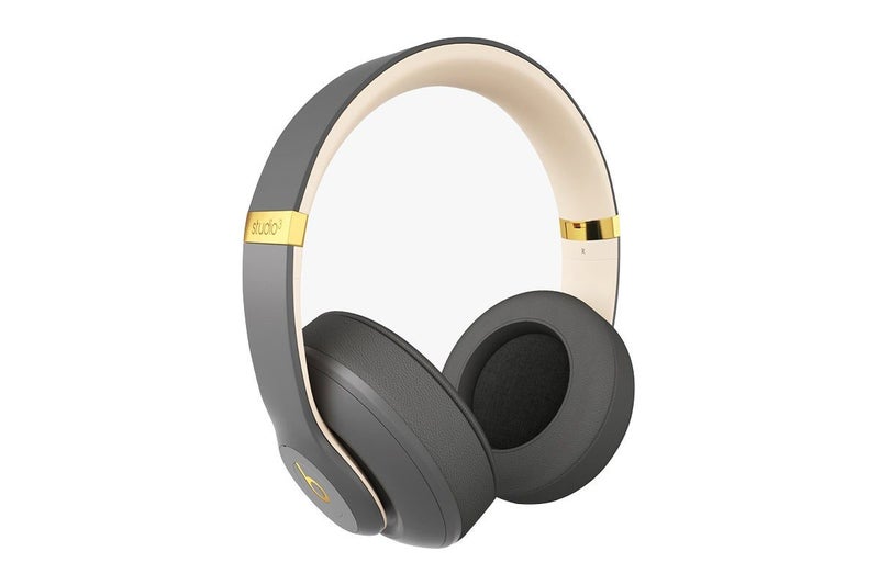 Beats Studio3 Wireless Over-Ear Headphones (Shadow Gray) Carousel 1