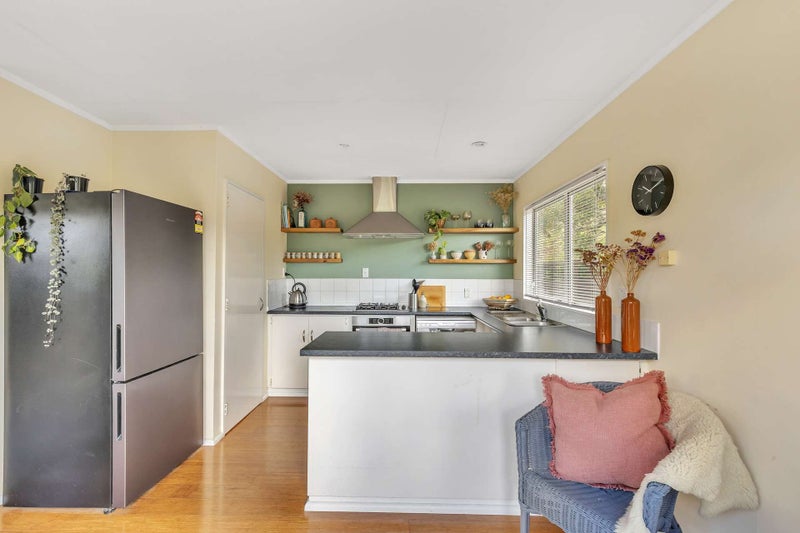 Privacy, Sun and Views Above the Valley64259875911554114