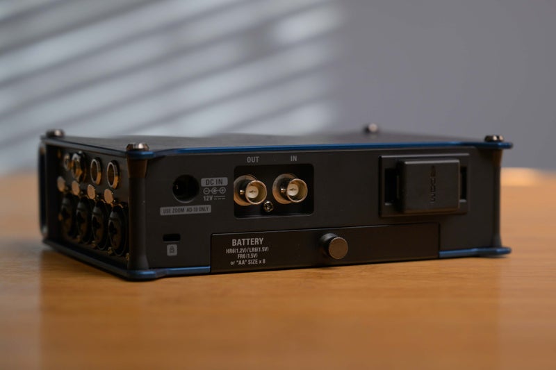 Zoom F8n - MultiTrack Field Recorder64259320241667112