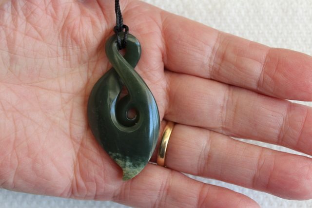 BEAUTIFUL KORU-TWIST **INANGA FLOWER POUNAMU ** #47P Carousel 2