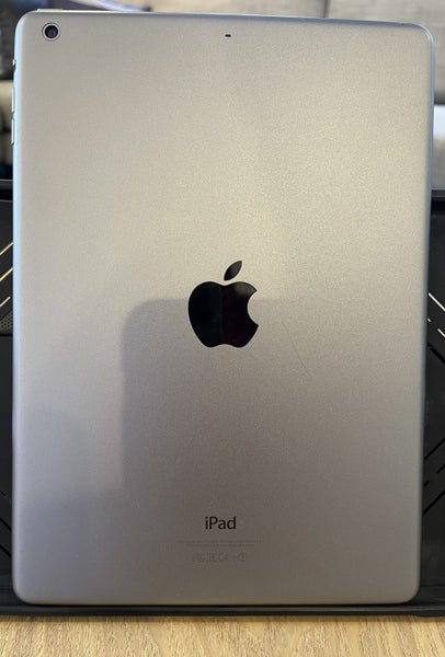 Apple iPad Air 1 A1474 Wifi 32GB Carousel 2