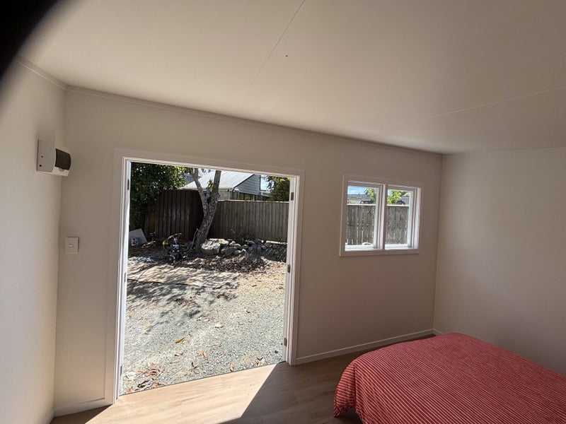 Sleep out/home office64261749811203113