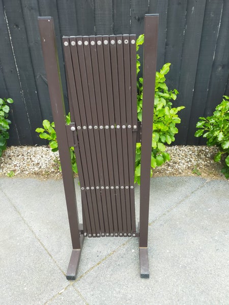 Safety Gate/Fence Extendable Trellis style. Carousel 2
