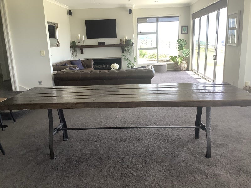 Hardwood Table & Chairs64261901437442113