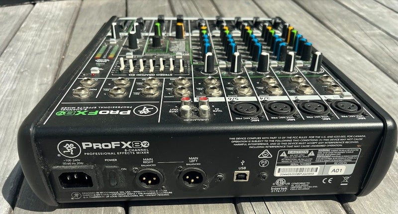 Mackie ProFX8v2 Professional 8-Channel Mixer – Great Condition64262398227459114