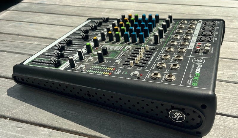 Mackie ProFX8v2 Professional 8-Channel Mixer – Great Condition64262398227459113