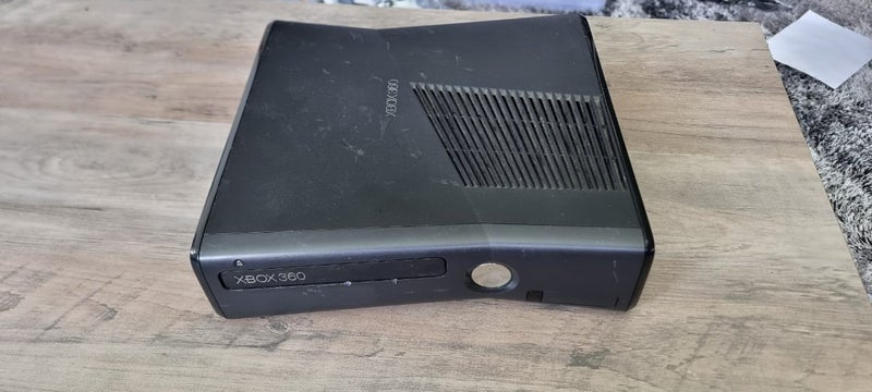 Xbox360 console Carousel 1