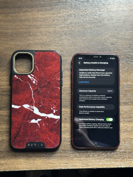 iPhone 11, 128 GB, and 100% Battery Health64262900453377110