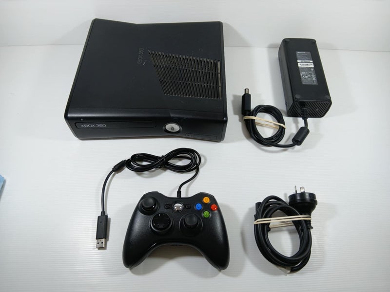 Xbox 360 Slim Carousel 1