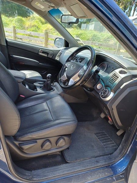 2015 Ssangyong Actyon Sports Manual64262901350786112