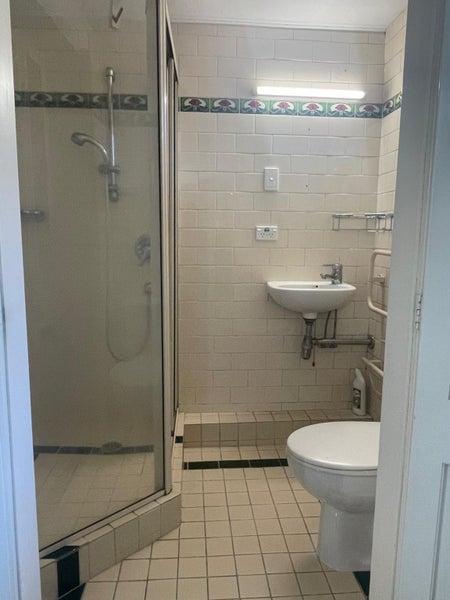 Epsom, 1 bedroom64262900583554112