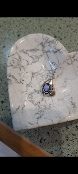 Paua Pendants. Carousel 2