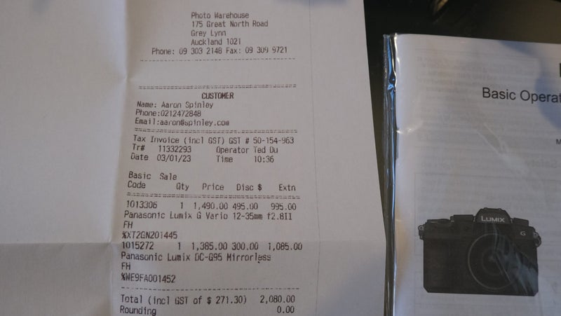 Panasonic Lumix G95 + 12-35 F2.8 & Accessories64372805582849113