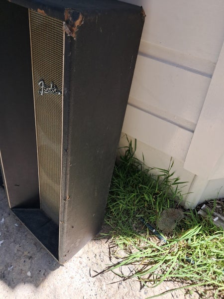 Vintage Fender 2x4 speaker stack64263252364802114