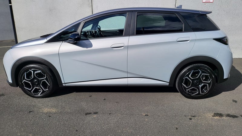 2024 BYD Dolphin Extended Range64263412935938111