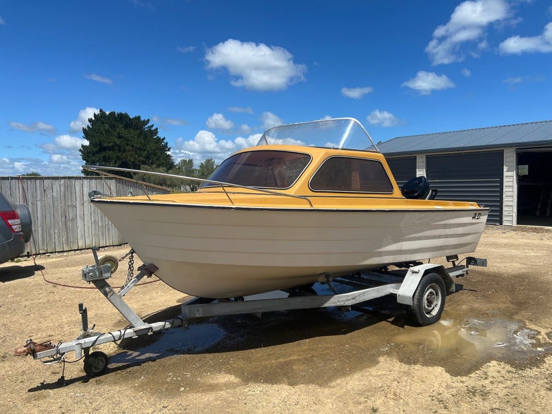 Fibreglass seaworthy ready to go fishing64263412926338110