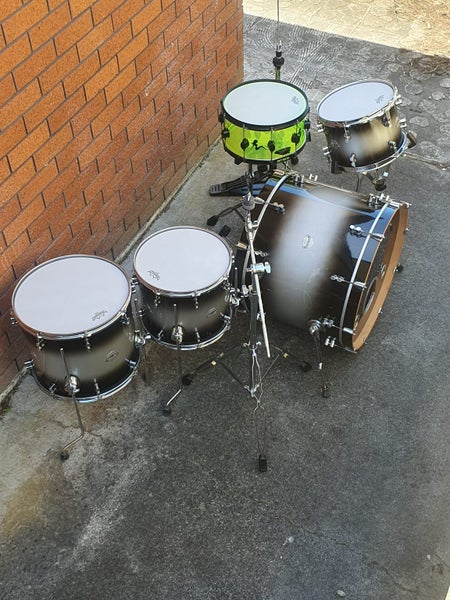 PDP Platinum Series Maple 5 PC Drum Set – Stardust Black to Silver Fade Sparkle64263411923073111