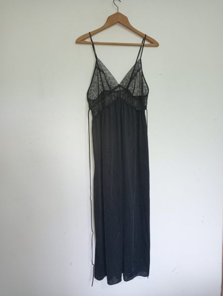 Negligee- Black & lacy- Bendon Lingerie- Med Carousel 1