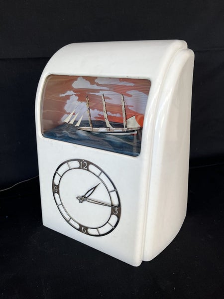 Vitascope Automaton Clock – 1940s – Cream Bakelite – Working64263958059523113