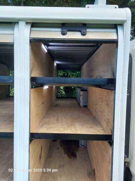 Tipper tool box 2007 Fuso Cantet64263958984835112