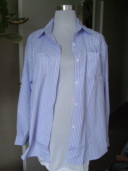 Brand New Women's Striped shirt Sz 14 Carousel 2