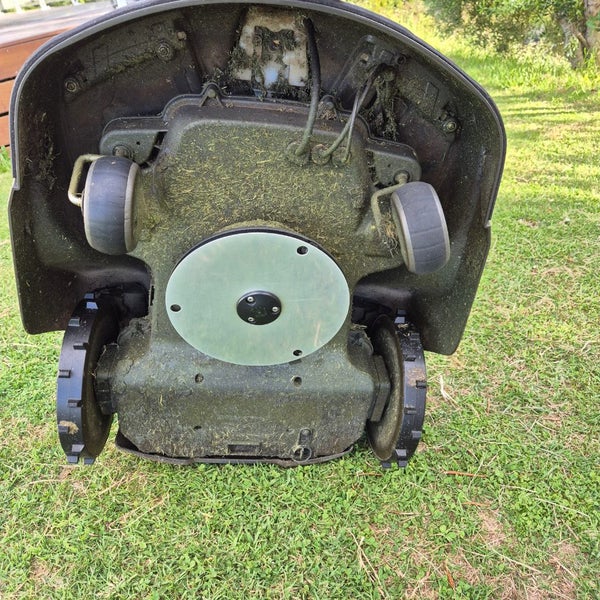 Husqvarna 450x Auto Mower Robot Mower Carousel 6