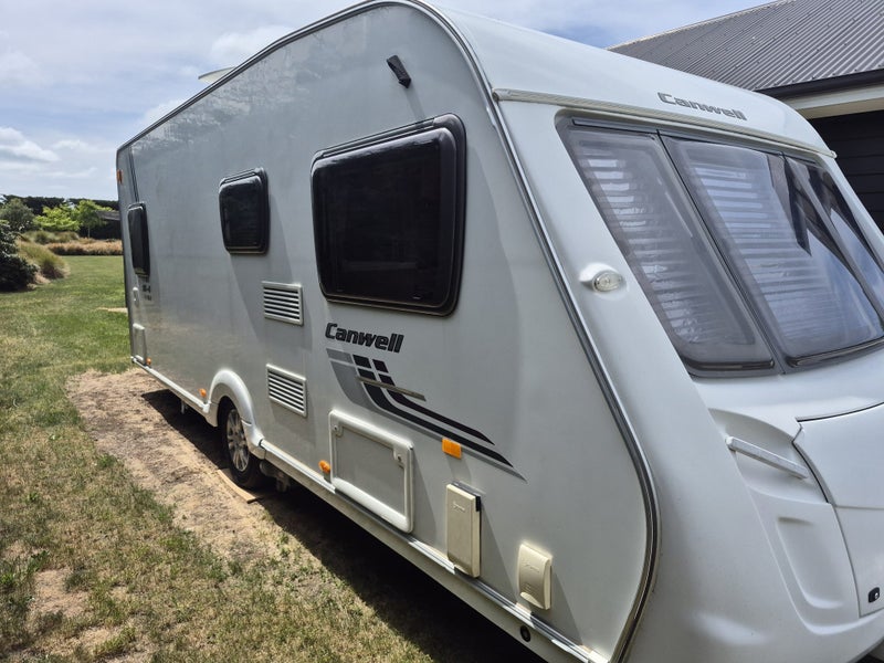 Swift caravan 2011 18ft 4 berth64264158732546113