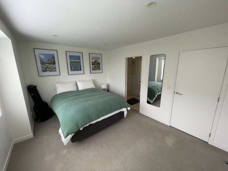 Albany, 2 bedrooms64264157385217110