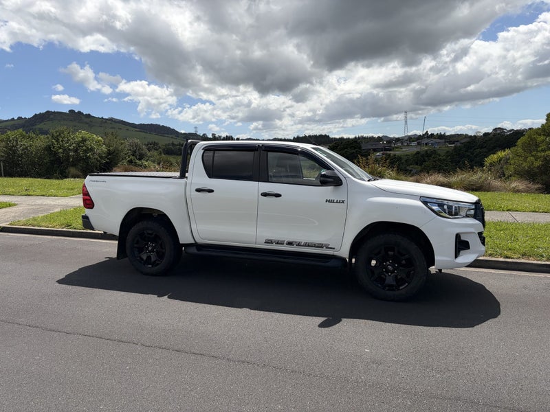 2018 Toyota Hilux Sr5 Cruiser Td Dc64264663100547111