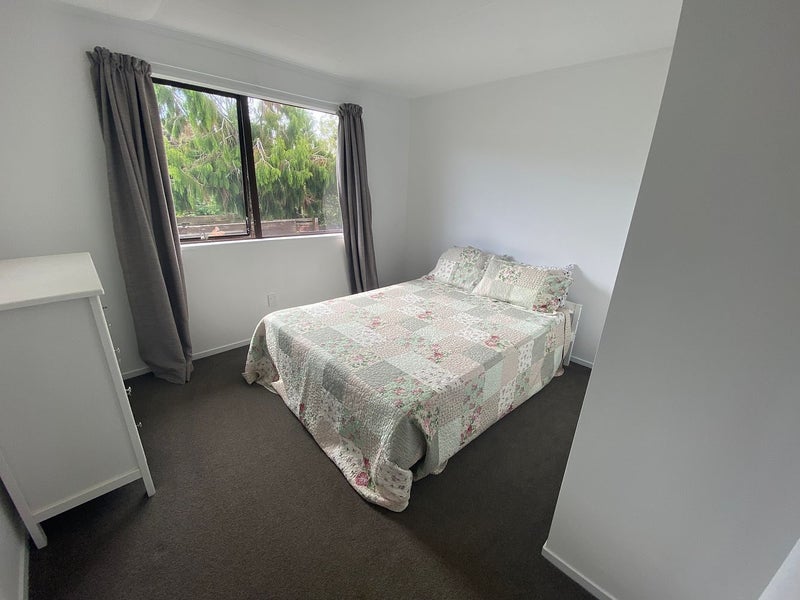 Papamoa Beach, 4 bedrooms64264849638401113