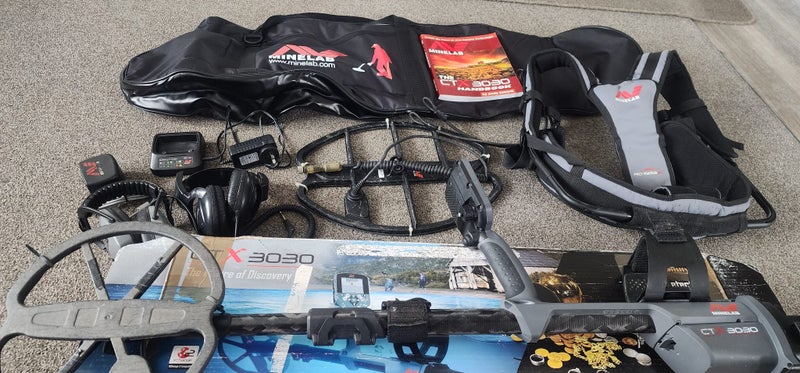 Minelab CTX3030 w/extras64369988230145110