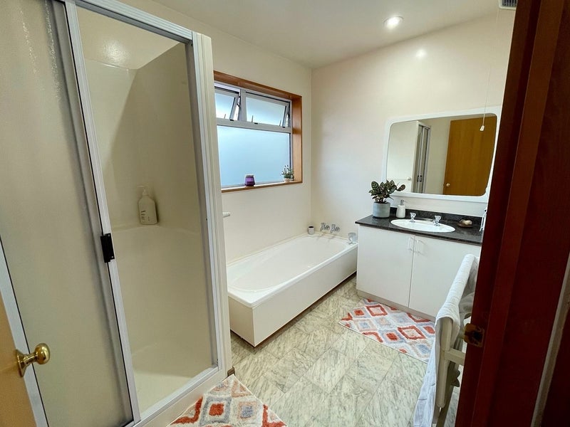 Hoon Hay, 3 bedrooms64265216936065112