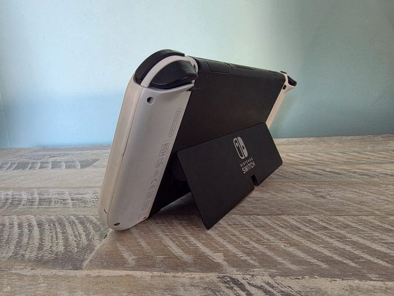 ***Nintendo Switch OLED + Extra Bundles***64265365704067114