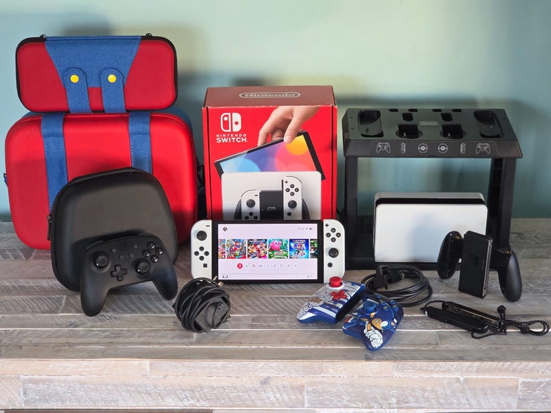 ***Nintendo Switch OLED + Extra Bundles***64265365704067110