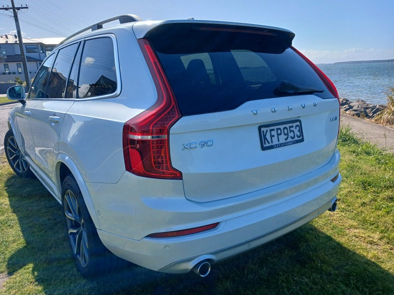 2017 Volvo XC90 D5 Awd Momentum64265655571587112