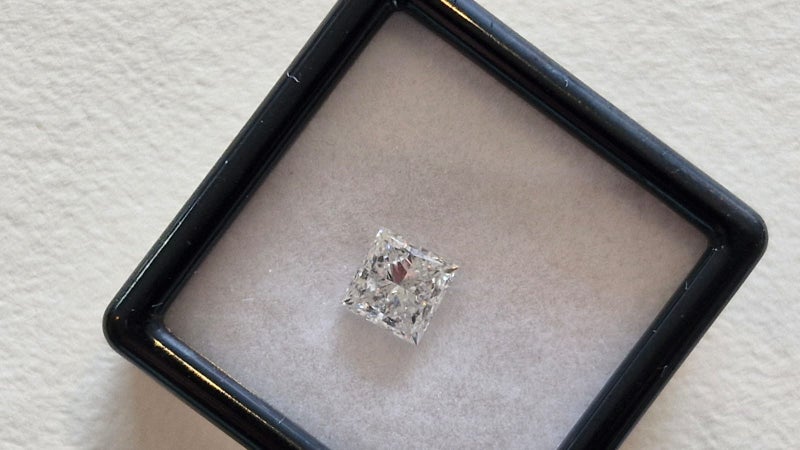 $1 RES * Valuation $17,332.00 * 1.01ct Princess Cut WHITE Diamond Loose IGL CERT64271254109059113