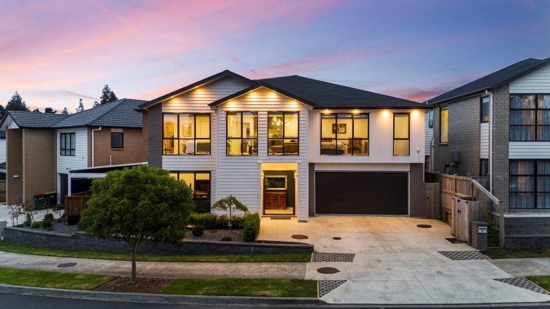 Almost Better Than New64272024628227111