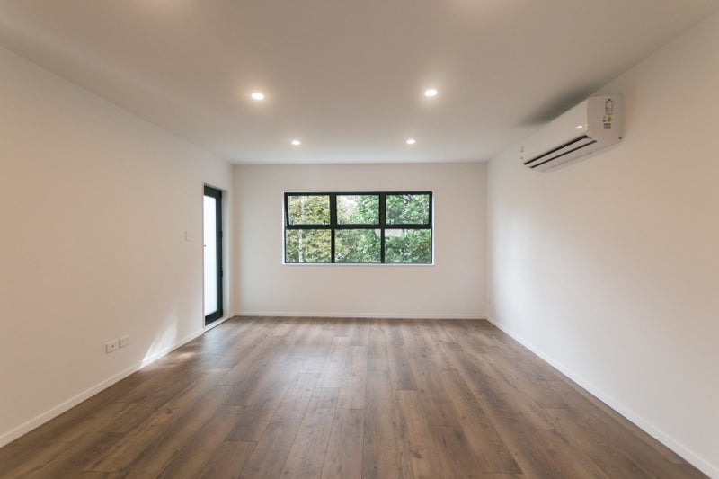 Onehunga, 2 bedrooms64594508156289113