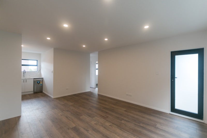 Onehunga, 2 bedrooms64594508156289112