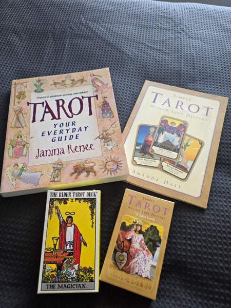 Tarot64349844525699110