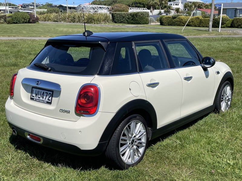 2019 MINI Hatch Cooper64272404812419112